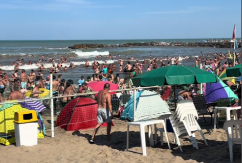 METEOROLOŠKI CUNAMI NOSIO SVE PRED SOBOM, IMA MRTVIH! Zavladala opšta panika, desetine ljudi povređeno (VIDEO)